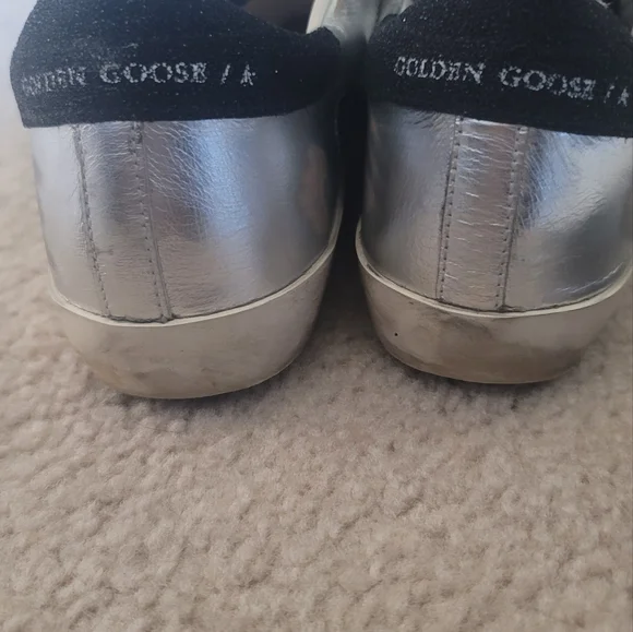 ❌️ SOLD ❌️ Golden Goose Superstar Sneakers (EU 36) - Picture 8 of 13